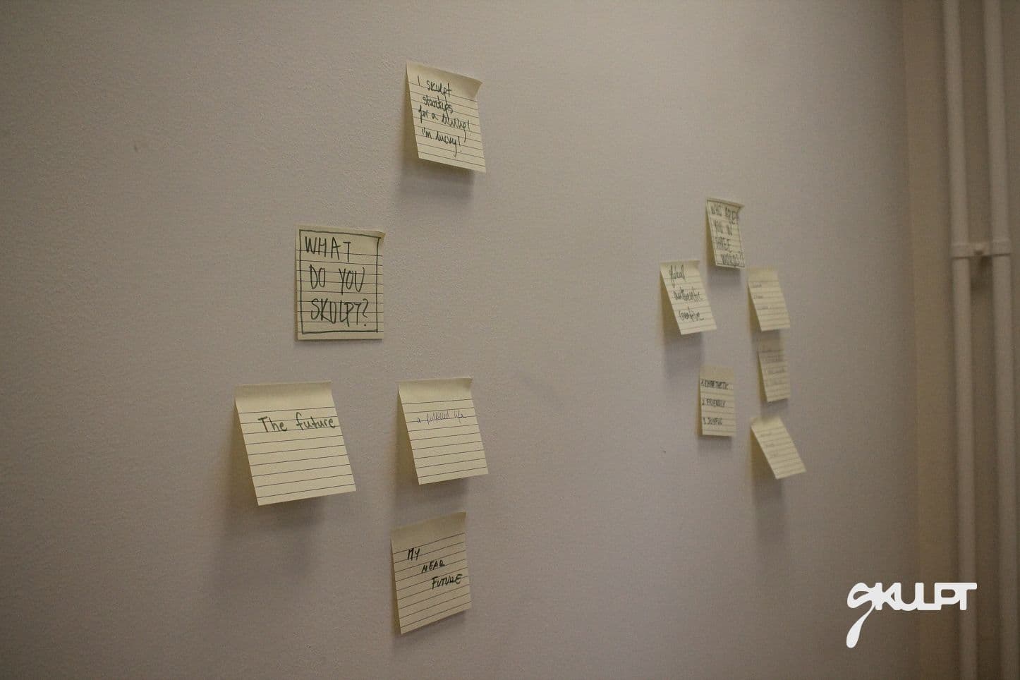 What do you skulpt? — notes on the wall