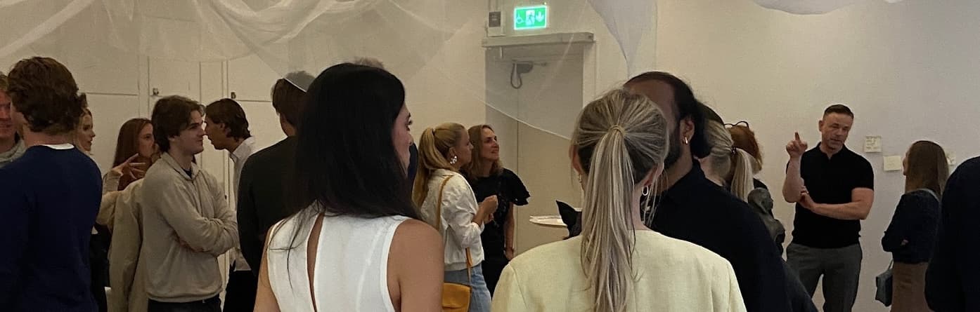 Guests at a SKULPT Circle event